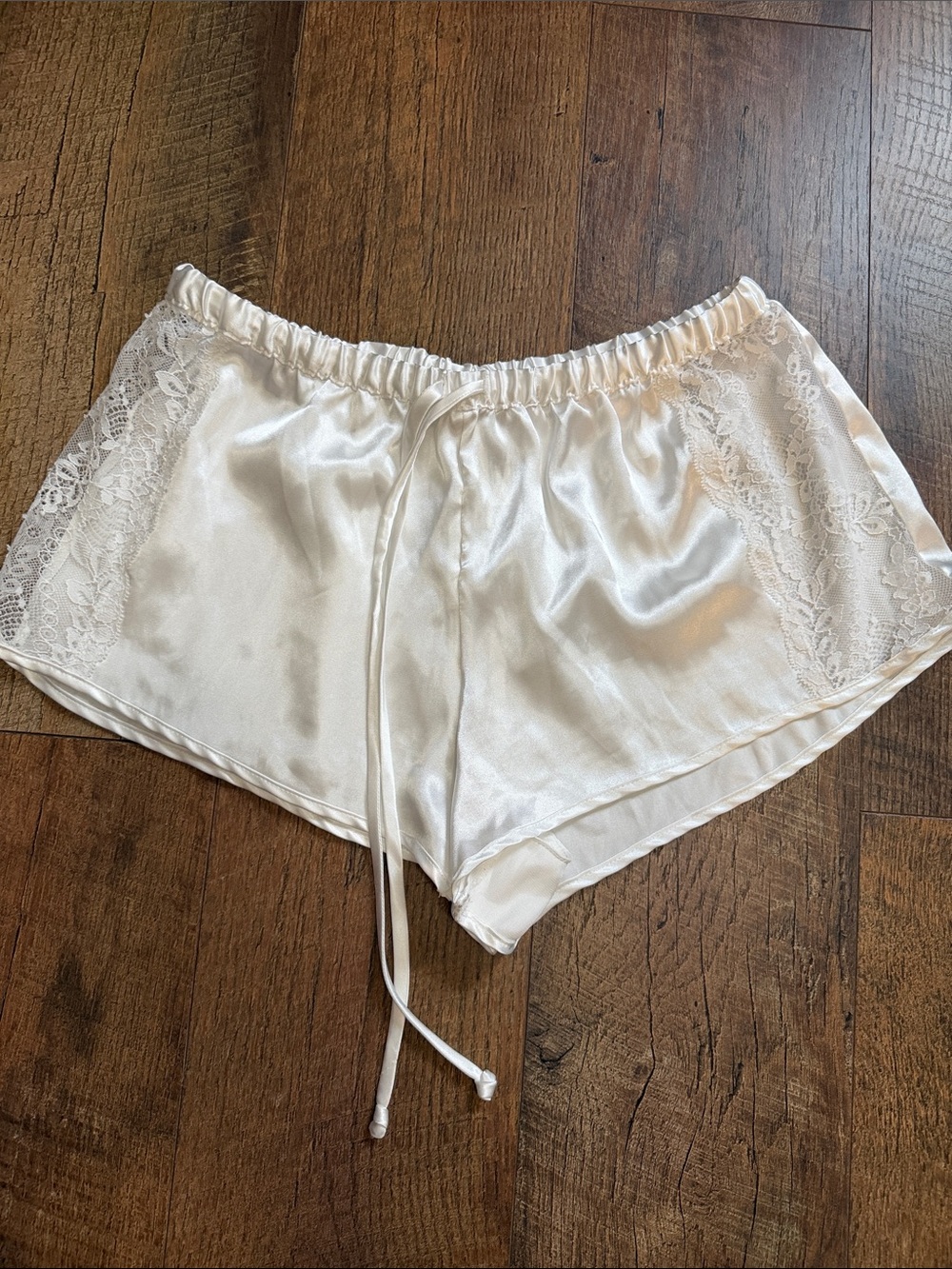 Silky Lace-Trim Sleep Shorts - White
